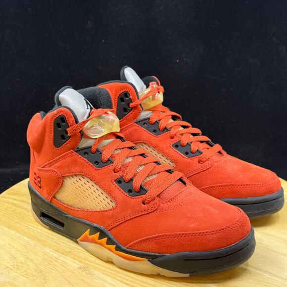 Women’s Size 8 Nike Air Jordan 5 Retro 'Dunk on Mars' Fire Red DD9336-800 - Picture 4 of 10
